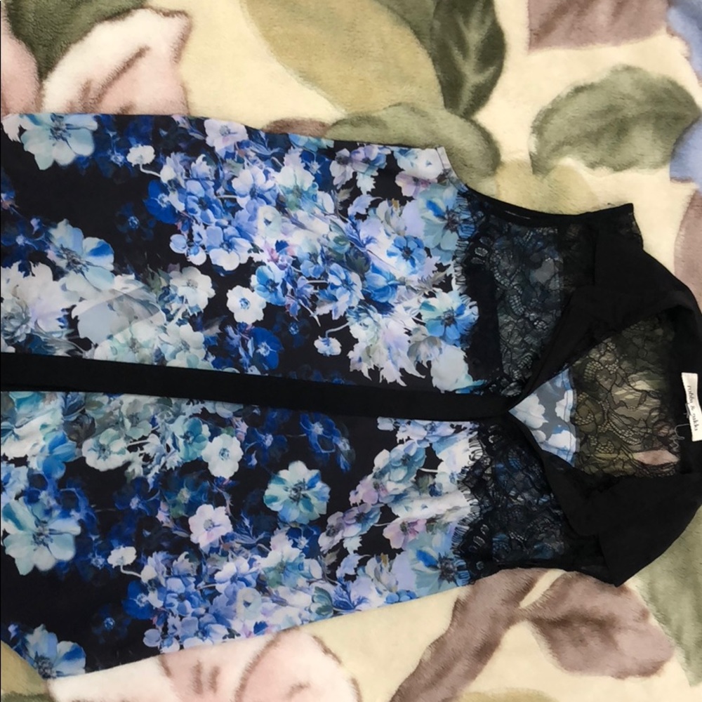 Flower tank